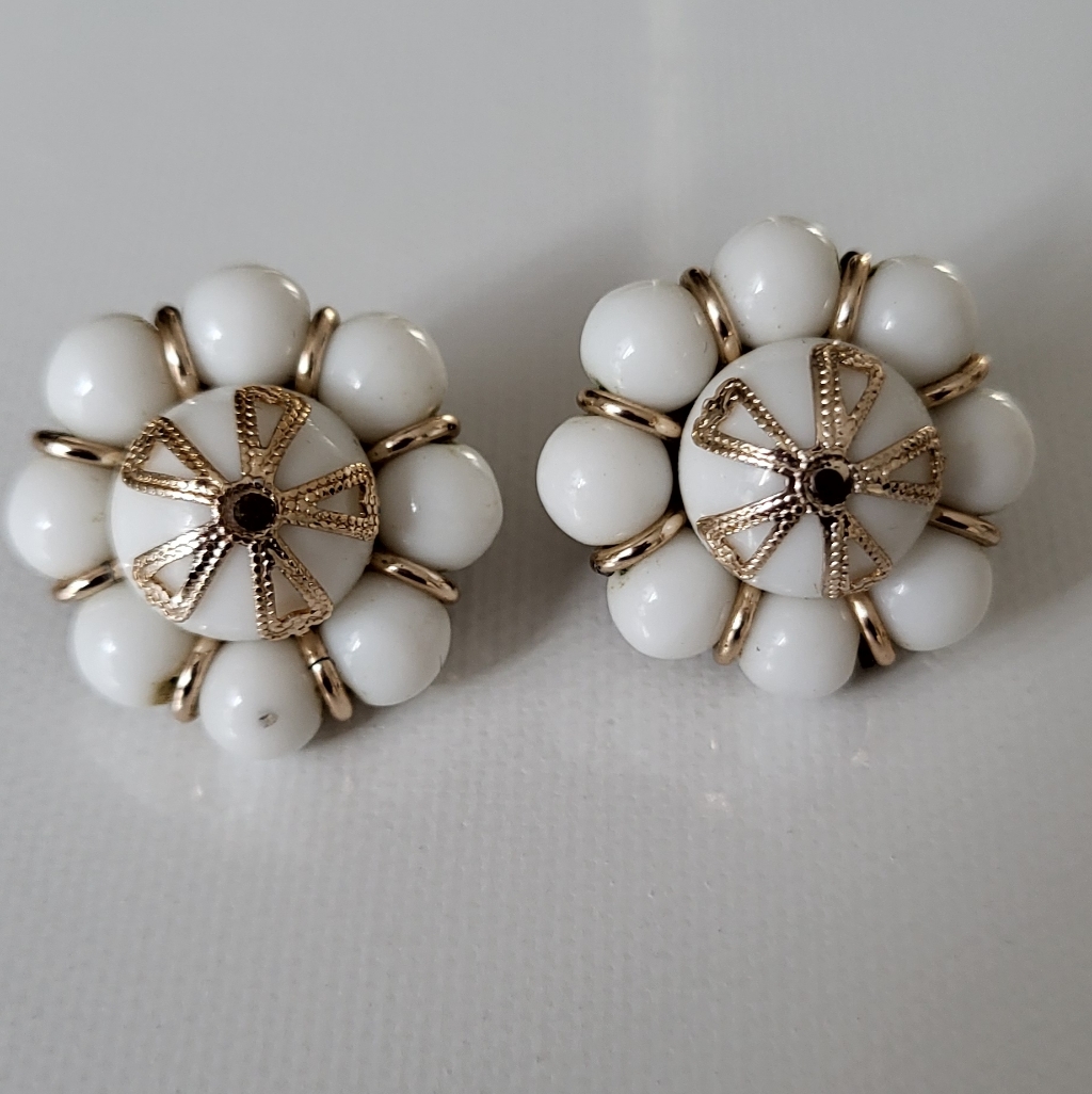 Vintage Western Germany White Milk Glass Clip Earrings